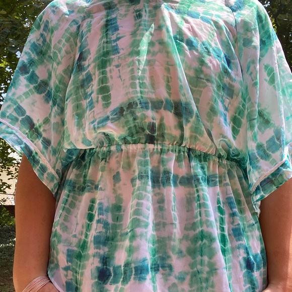 A.n.a Teal tie dyed blouse with cinched waist - Picture 3 of 5
